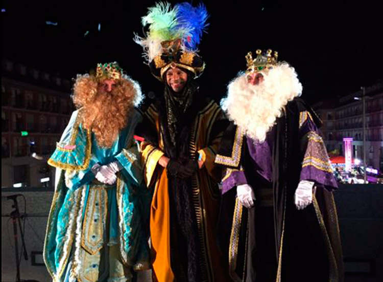 Miles de personas disfrutaron de los Reyes Magos en la Cabalgata de Leganés 2016