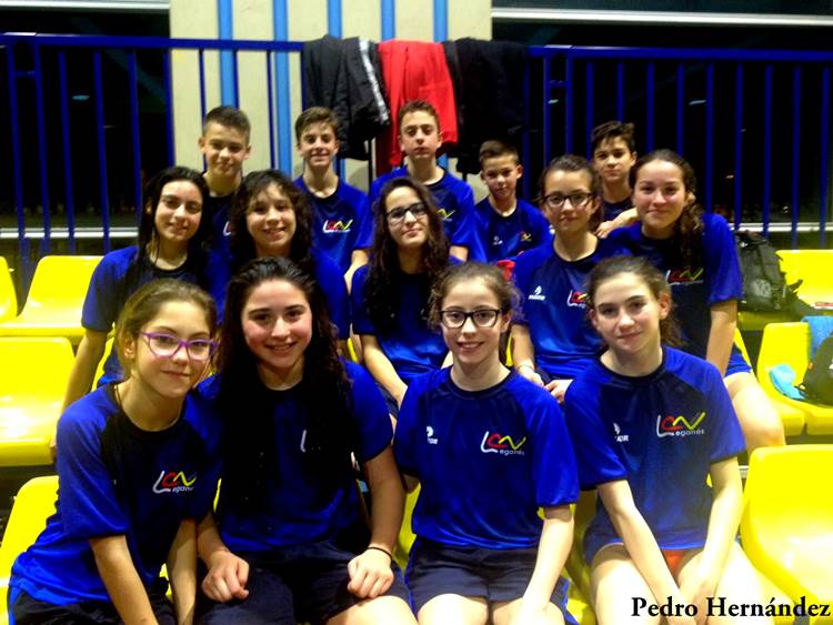 Los alevines del Club de Natación de Leganés, sextos en el Campeonato de Madrid de Invierno