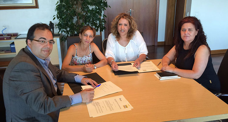 El Ayuntamiento suscribe un convenio con el CPEE Alfonso X El Sabio por 12.000€