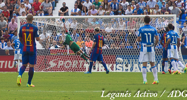 Un valiente Leganés tropieza por sus errores ante el Barcelona en Butarque