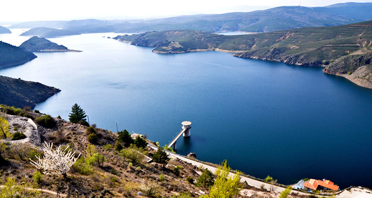 Los embalses de Madrid inician el año hidrológico a un 72% de su capacidad máxima