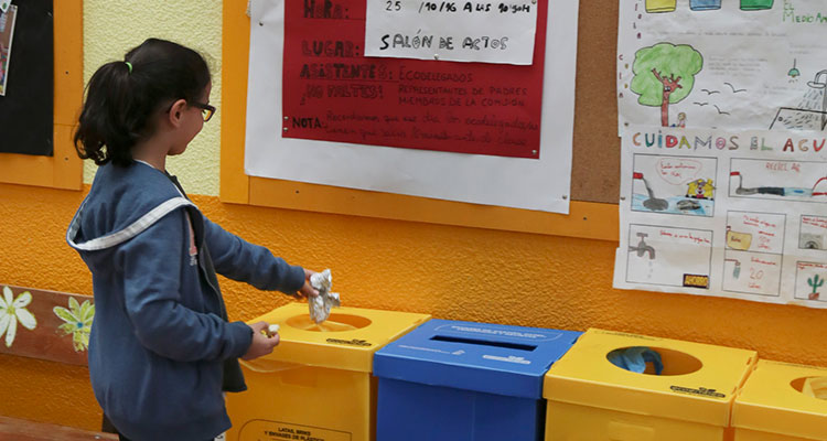 Ayuntamiento y Ecoembes inician una campaña de concienciación del reciclado