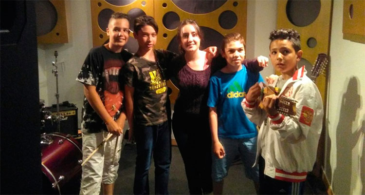 Los jóvenes de La Fortuna ponen ritmo a su situación con el proyecto ‘Buscando Fortuna’