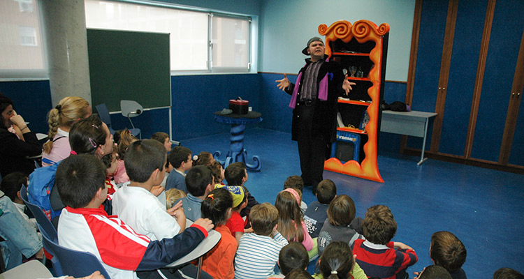 Un proyecto del Ayuntamiento y entidades locales impulsará la participación de las familias en actividades de ocio