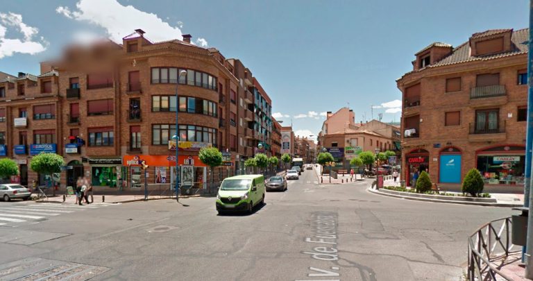 La rotura de varias tuberías provoca cortes en el tráfico en el centro de Leganés