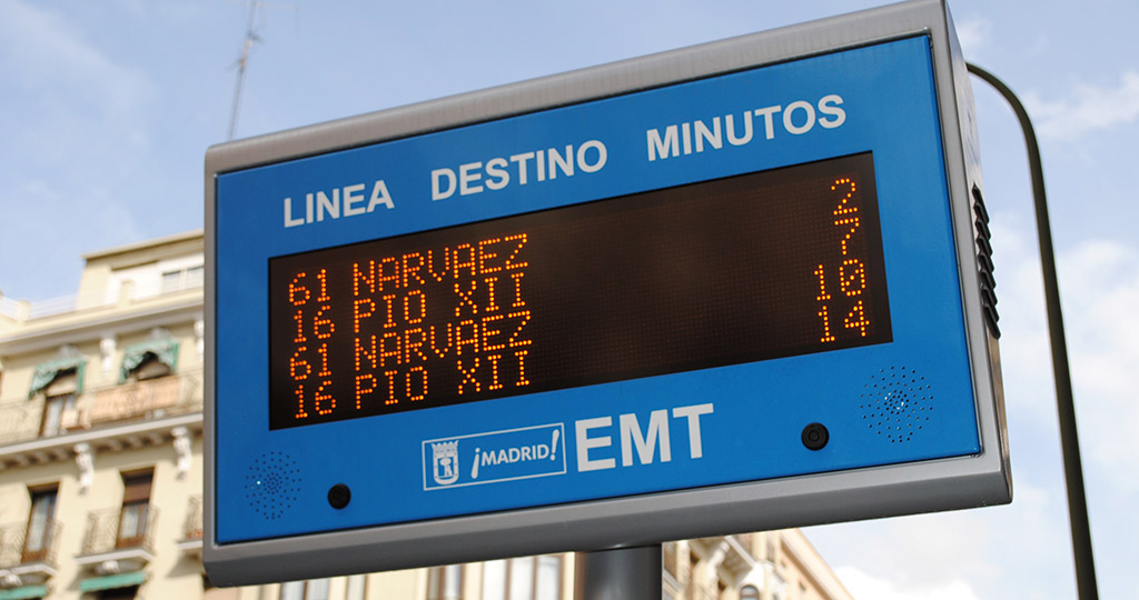 pantalla-inteligente-parada-autobus-leganes