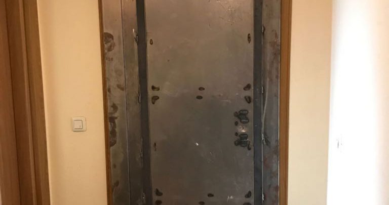 Una comunidad de vecinos amenazada por un fondo buitre en Leganés Norte