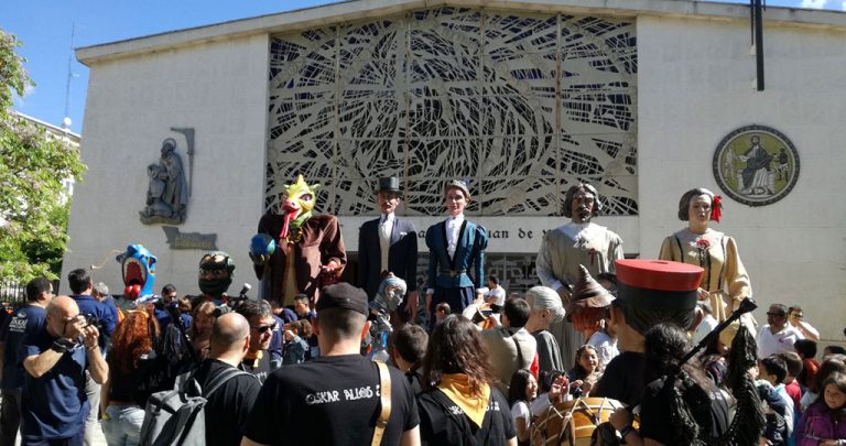 La Compañía de Gigantes de Leganés apadrina a los gigantes de San José de Valderas