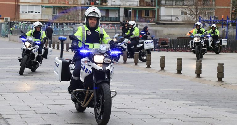 Policía Local de Leganés detiene en el centro municipal CETECA a dos personas cuando presuntamente trataban de robar