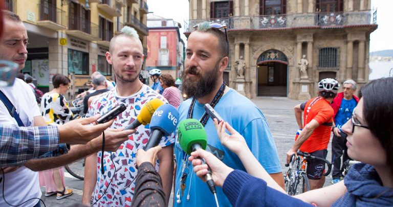 Los ciclistas de Blue Rides tendrán un multitudinario recibimiento tras su viaje solidario desde Cardiff