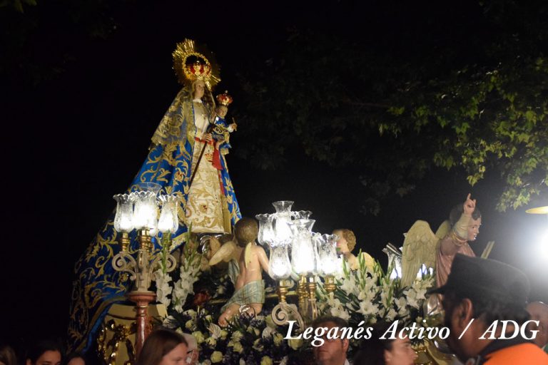 Centenares de personas acompañan a la Virgen Butarque en la Peregrinación del camino Butarqueño