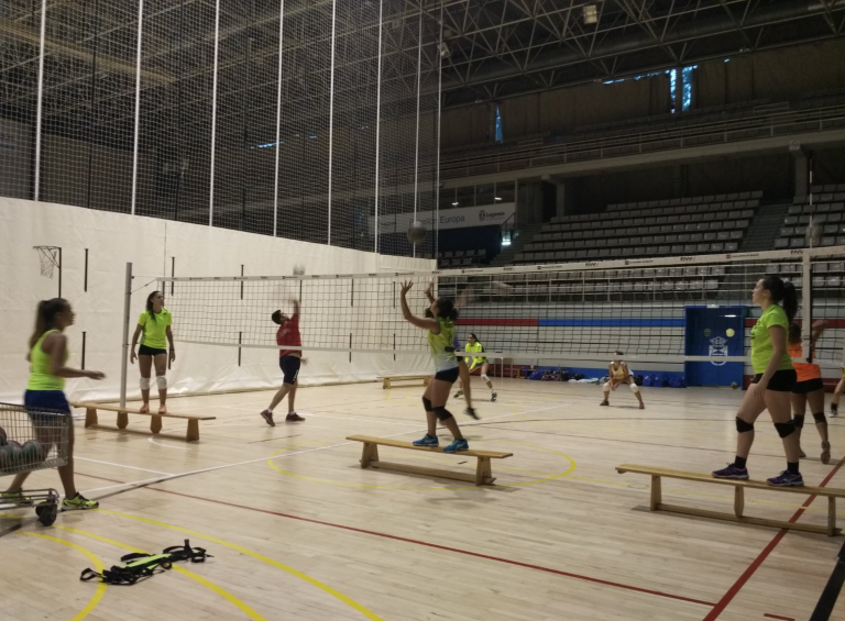 La temporada regular del voleibol regresa tras un verano de éxitos del Club Voleibol Leganés
