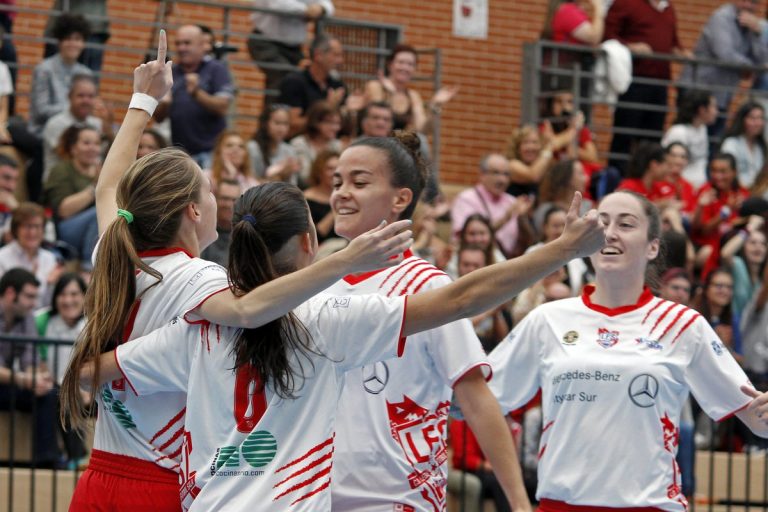 Fútbol sala: Las chicas firman una contundente victoria en el derbi ante el Móstoles