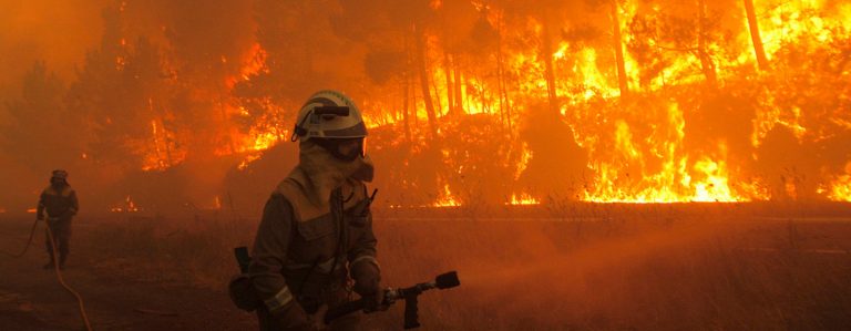 La Comunidad envía equipos de emergencia para colaborar en la extinción de incendios de Galicia