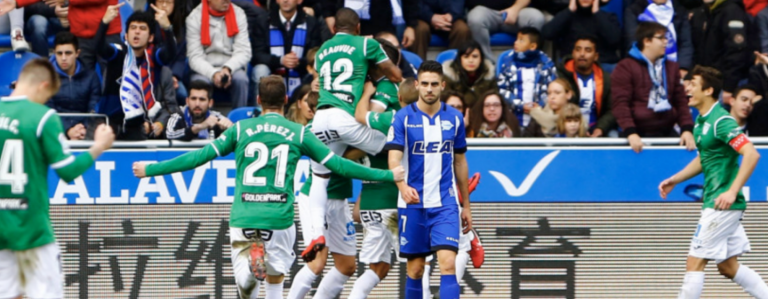 Fútbol: El CD Leganés apela a la épica y salva un punto frente al Alavés