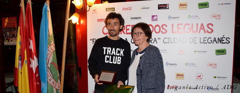 Jesús España, homenajeado en la XIX Carrera Dos Leguas de Chopera de Leganés