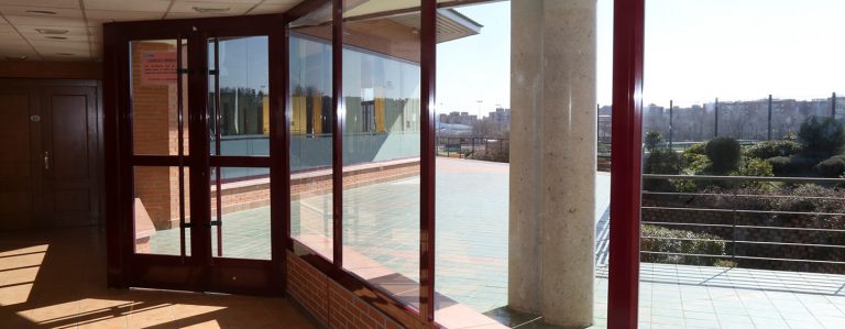 EMSULE oferta el alquiler del bar-cafetería de la instalación deportiva La Cantera