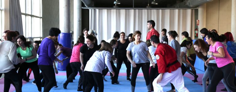 75 mujeres de Leganés en el curso de defensa personal impartido por Policía Local