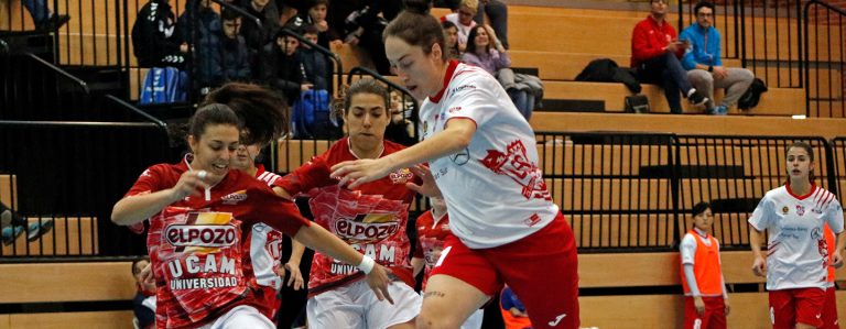 Fútbol Sala: Las chicas del Leganés se imponen ante el UCAM en una decisiva victoria
