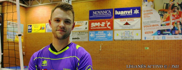 Voleibol: Carlos Baos: «Jugar una fase de ascenso es lo más bonito»