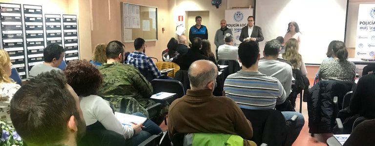 Policía Local y Nacional, Guardia Civil y Ejército reciben en Leganés formación para atender a personas con autismo