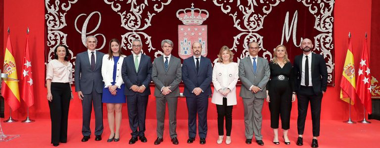 El nuevo gobierno de Ángel Garrido mantiene a siete de ocho consejeros y da la portavocía a Pedro Rollán
