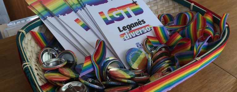 Leganés se muestra por la diversidad con la exposición ‘LGTBI y humor’ y el concierto del Coro de Voces LGTBI