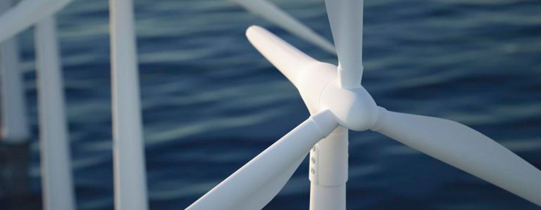 Un nuevo sistema optimiza la transmisión eléctrica de los parques eólicos marinos