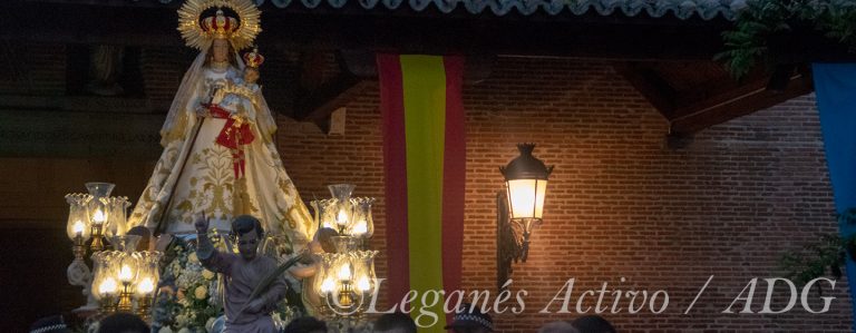 Centenares de fieles acompañan a la Virgen de Butarque en su Solemne Procesión