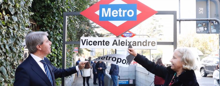 Cambian el nombre de la estación de Metropolitano por Vicente Aleixandre y el de Atocha por Estación del Arte