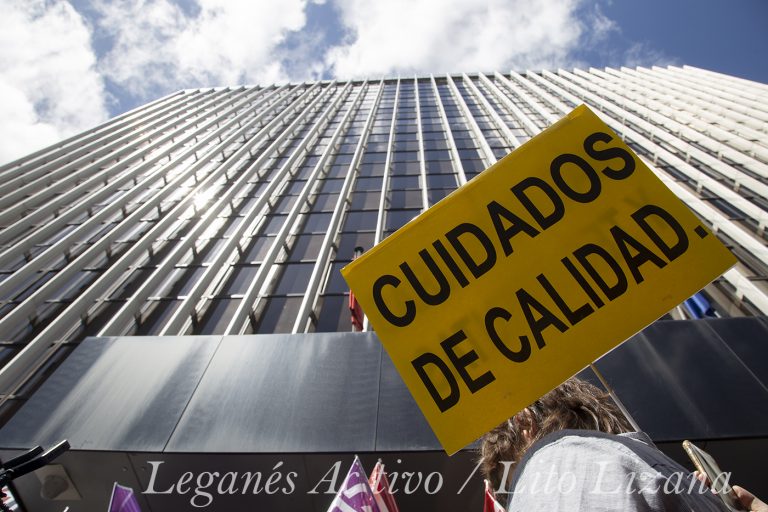 Familiares de cuatro residencias de mayores denuncian a Aralia ante Fiscalía