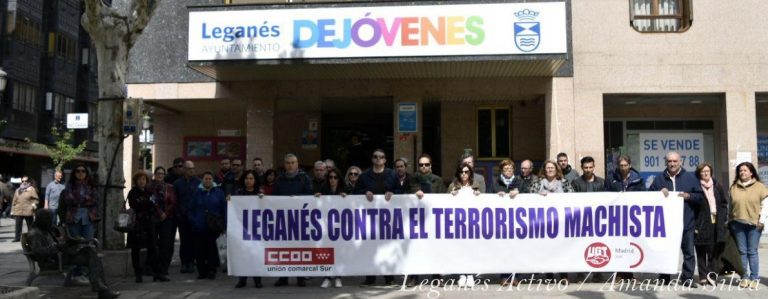 Un minuto de silencio por las víctimas de violencia machista