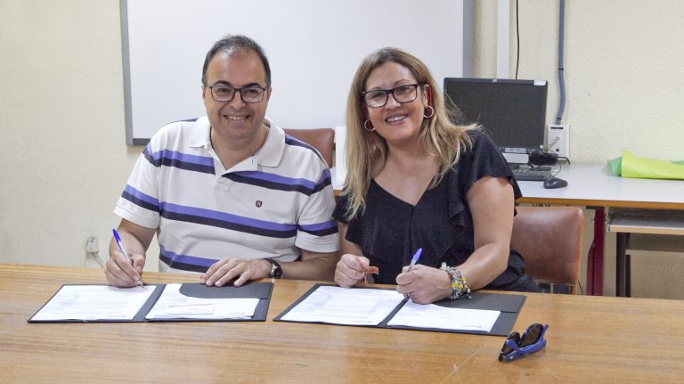Ayuntamiento renueva el convenio para campamentos urbanos con el CEE Alfonso X