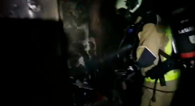 Tres intoxicados en un incendio en una vivienda en Leganés
