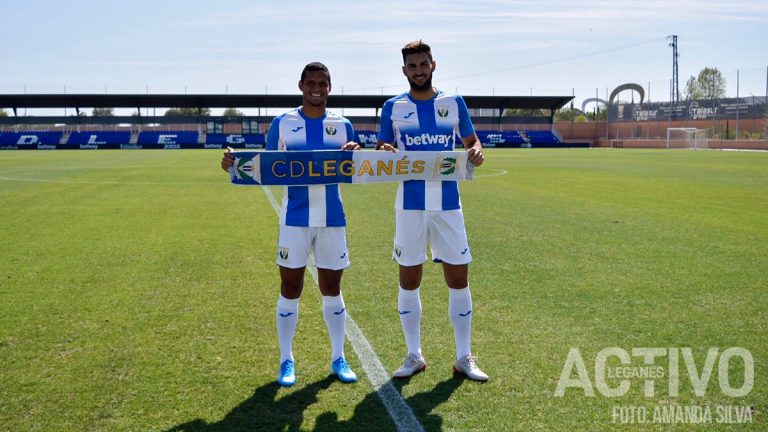 Fútbol | Rosales y Navarro, flamantes fichajes pepineros, presentados