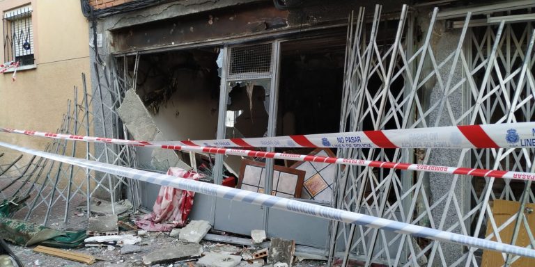 Una explosión incendia un local sin daños personales en Leganés