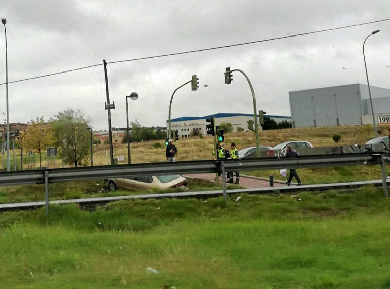 Accidente en la entrada de Vereda de los Estudiantes de Leganés