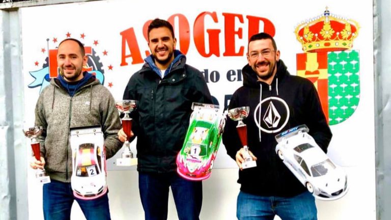 Luis Enrique Carrasco, el leganense campeón de España de Automodelismo