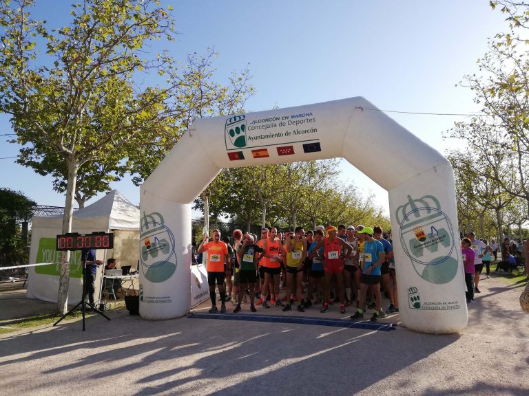 Nuevo éxito de corredores  y solidaridad en la Carrera Párkinson Sin Límites