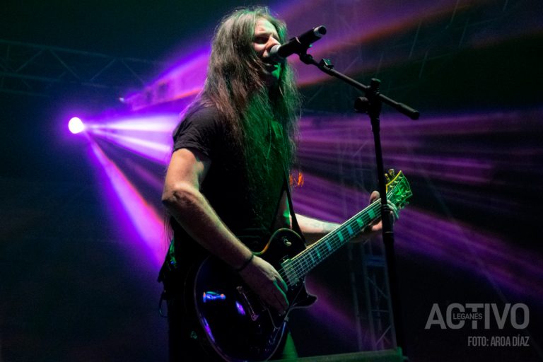 Tierra Santa conquista San Nicasio Rock con su heavy metal