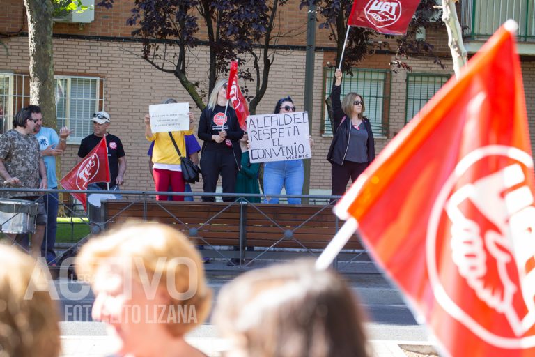 Denuncian un nuevo retraso en las nóminas de los trabajadores municipales