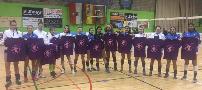 Voleibol | Las chicas suman un importante punto