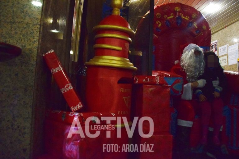 Papá Noel recibe a los más pequeños de Leganés