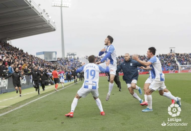 Fútbol | Óscar rescata al Lega con un último balazo frente a la Real