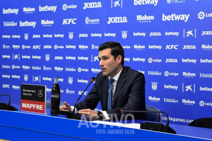 Martín Ortega, director del CD Leganés, en rueda de prensa