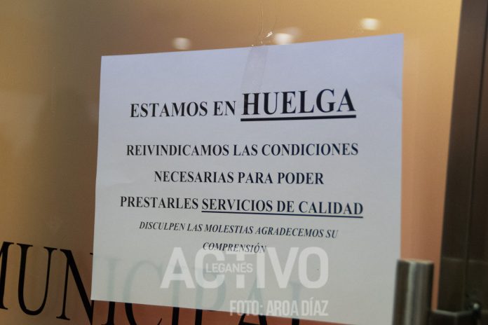 cartel de huelga de trabajadores del Ayuntamiento de Leganés