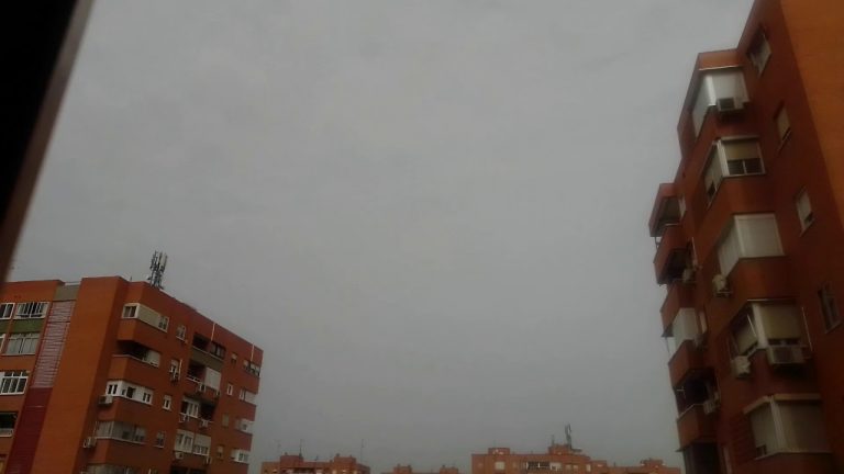 Leganés se suma a la cacerolada para que el Rey done 100 millones a Sanidad