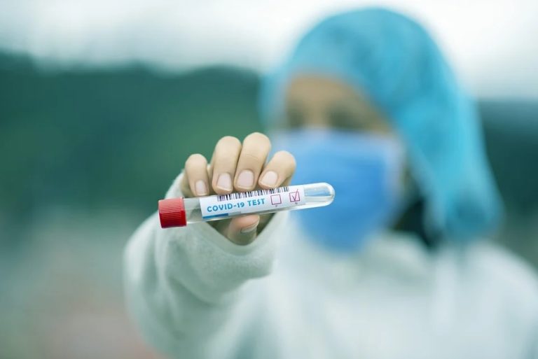 Un 11,4% de los madrileños tiene anticuerpos contra el COVID19