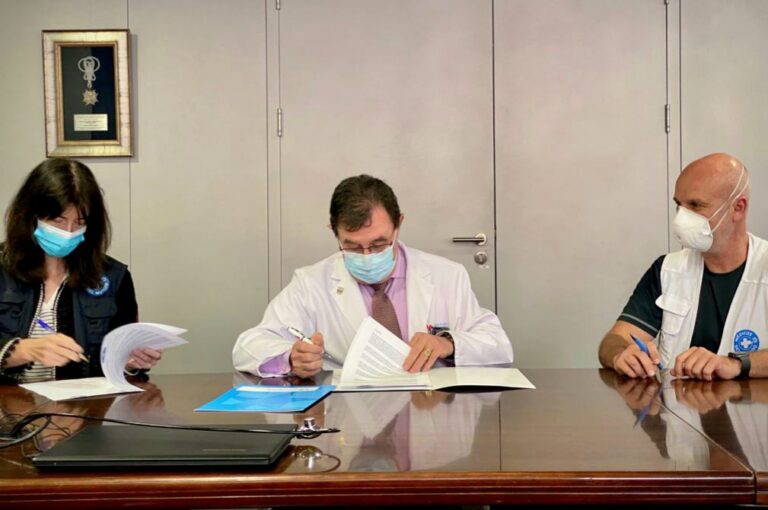 El Hospital Severo Ochoa y Médicos del Mundo colaboran juntos en la desescalada