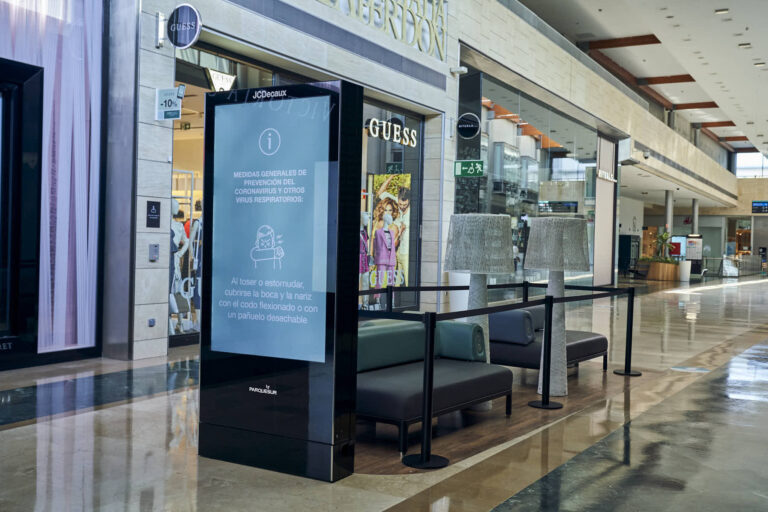 El centro comercial Parquesur reabre con una experiencia gastronómica y de compra más segura
